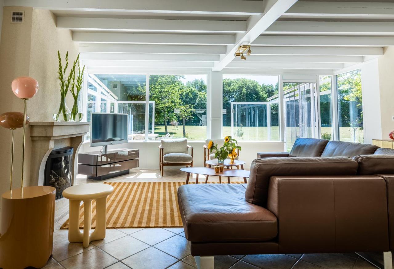 Residenties En Bungalow Royal ดอมเบิร์ก ภายนอก รูปภาพ